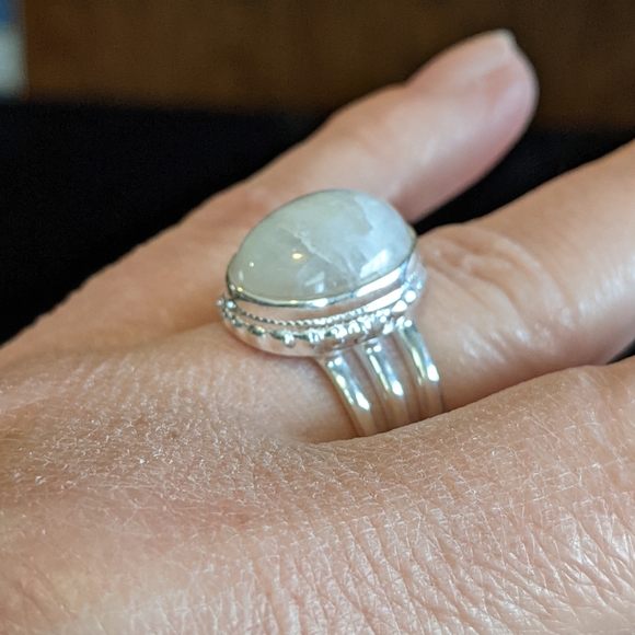 Natural Rainbow Moonstone 925 Silver Ring size 7.5 - Picture 11 of 13